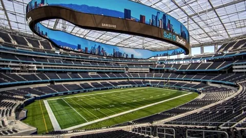 “阿森纳1-0胜切尔西，伦德比夺冠领跑，切尔西跌至联赛第七位”